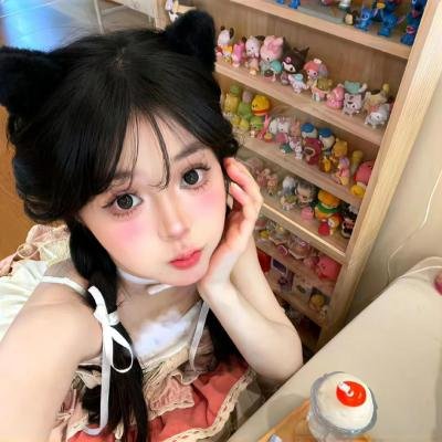 荒林艳骨